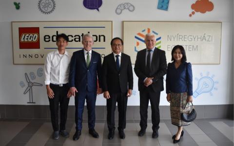 Laotian embassy representatives